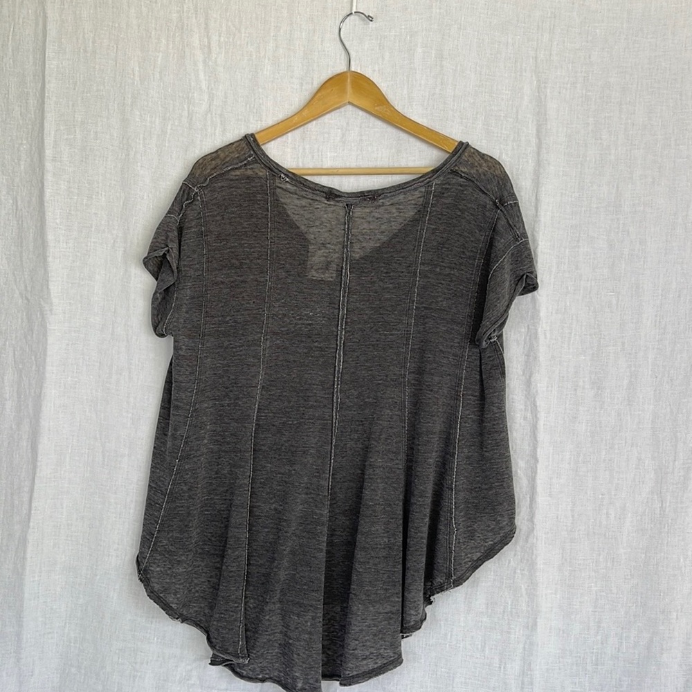 NWT Free People Gray V-Neck Women Top - Picture 5 of 11